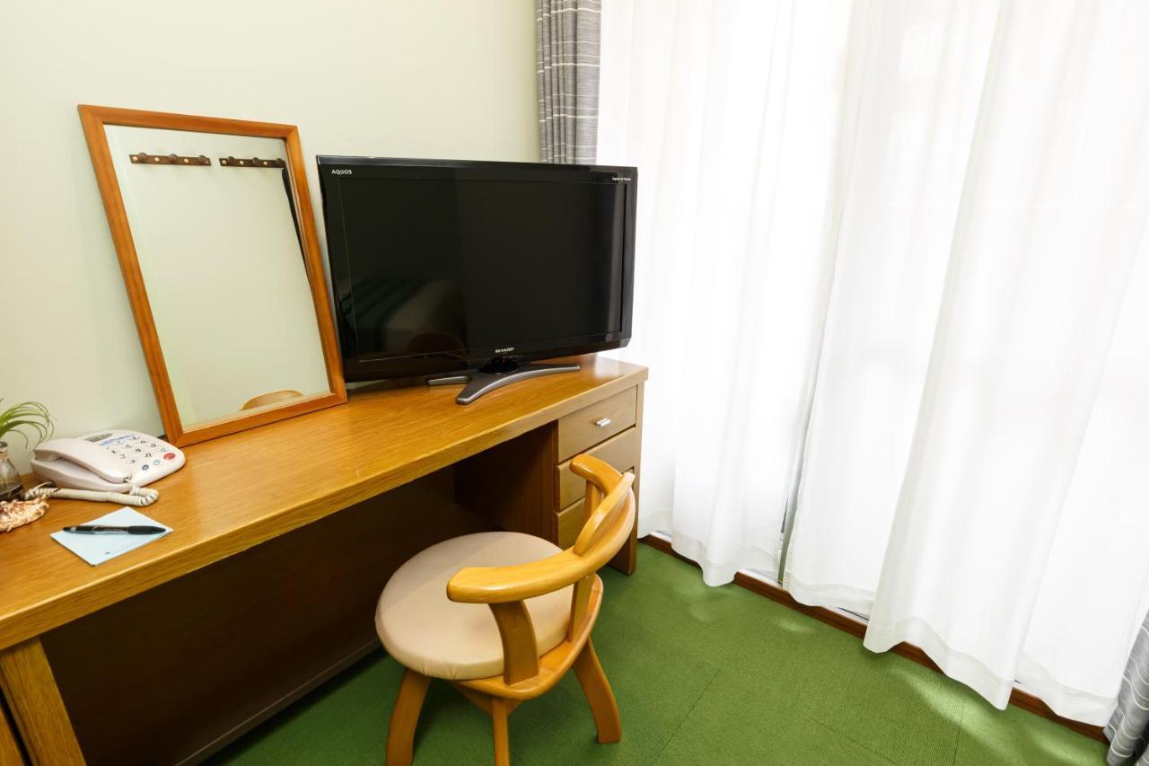 Hotel Peace Land Kume Naha Kültér fotó