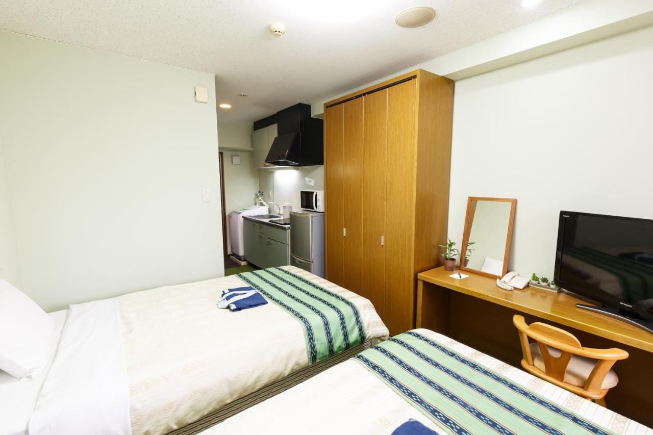 Hotel Peace Land Kume Naha Kültér fotó