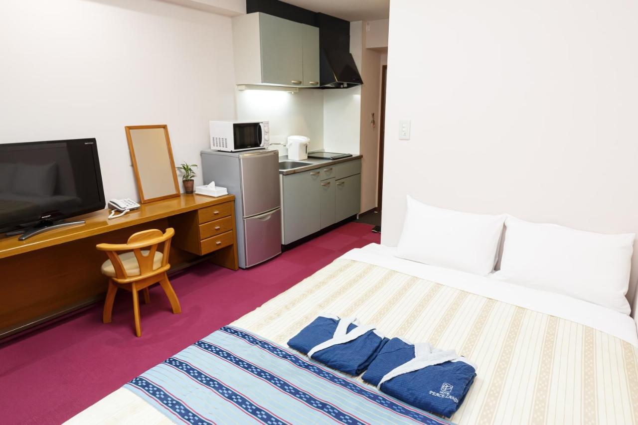 Hotel Peace Land Kume Naha Kültér fotó